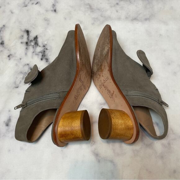 Bernardo Lizzie Peep Toe Nubuck Suede Slingback Sandal Booties - Picture 8 of 10